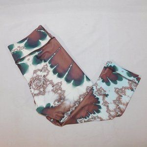 Niyama  Canada S Capri Leggings Emerald Spring